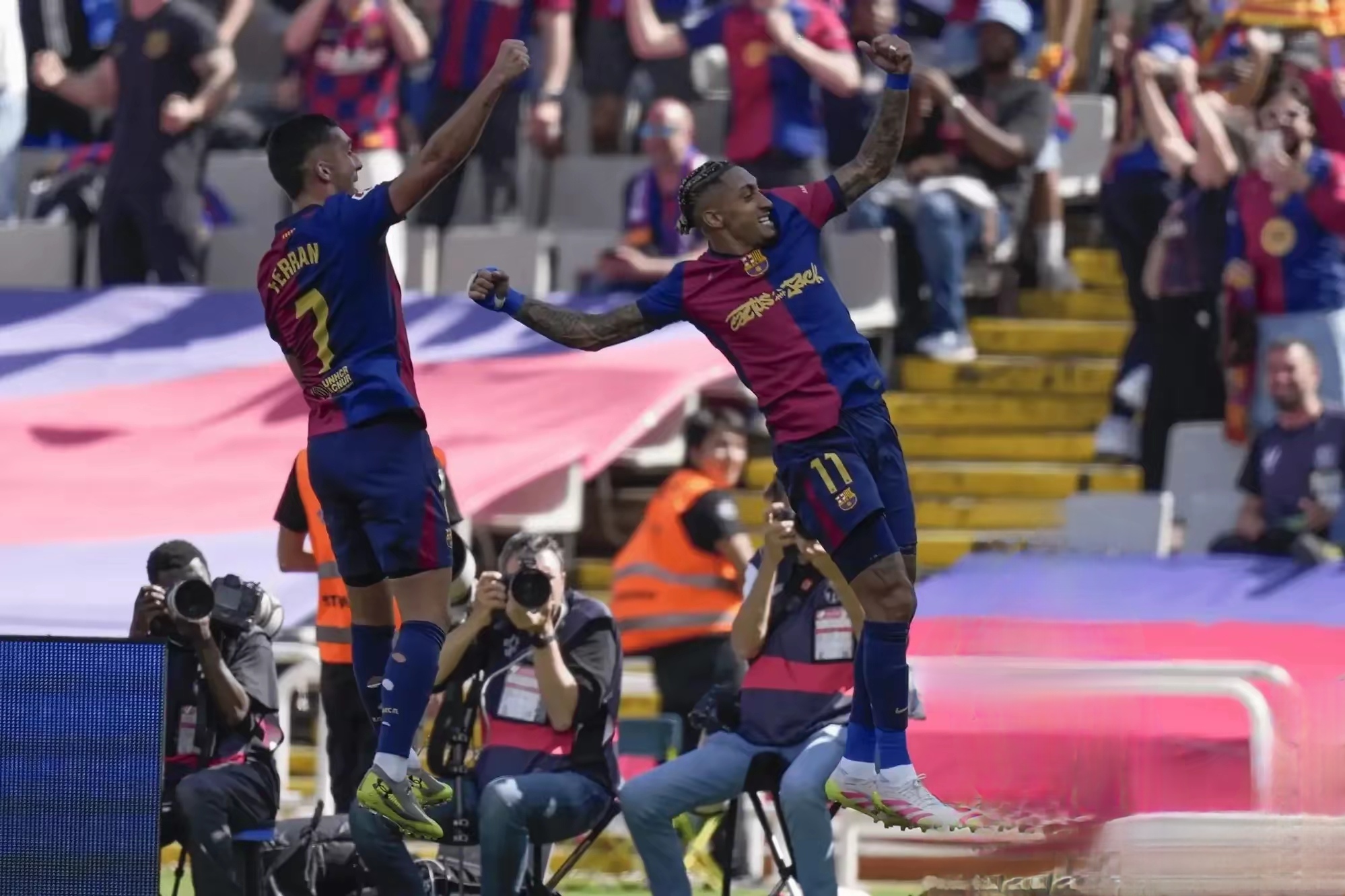 巴塞罗那神锋绝杀,马德里豪门连胜结束 巴塞罗那神锋绝杀,马德里豪门连胜结束