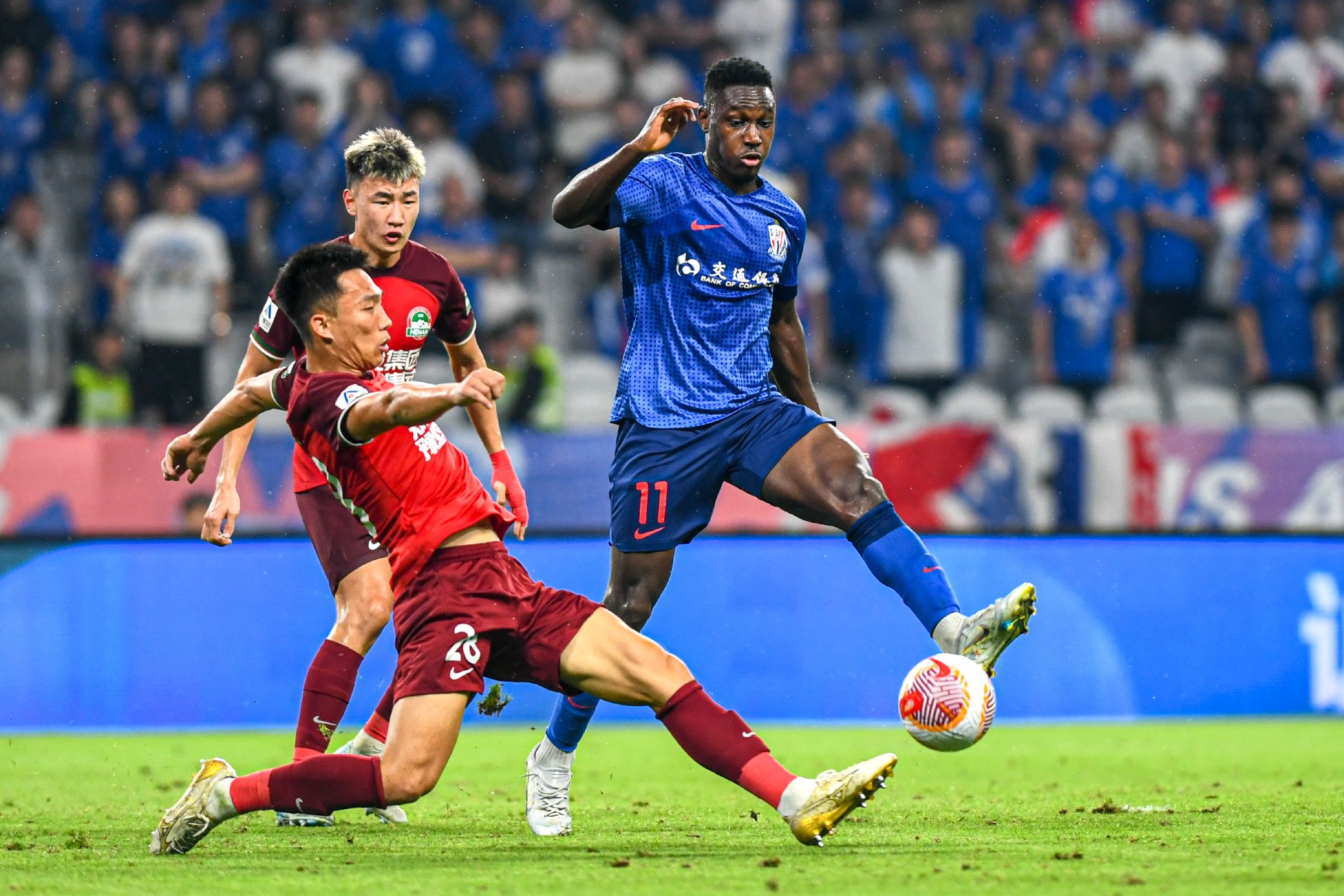 上海申花主场失分,球队状态不佳 上海申花主场失分,球队状态不佳