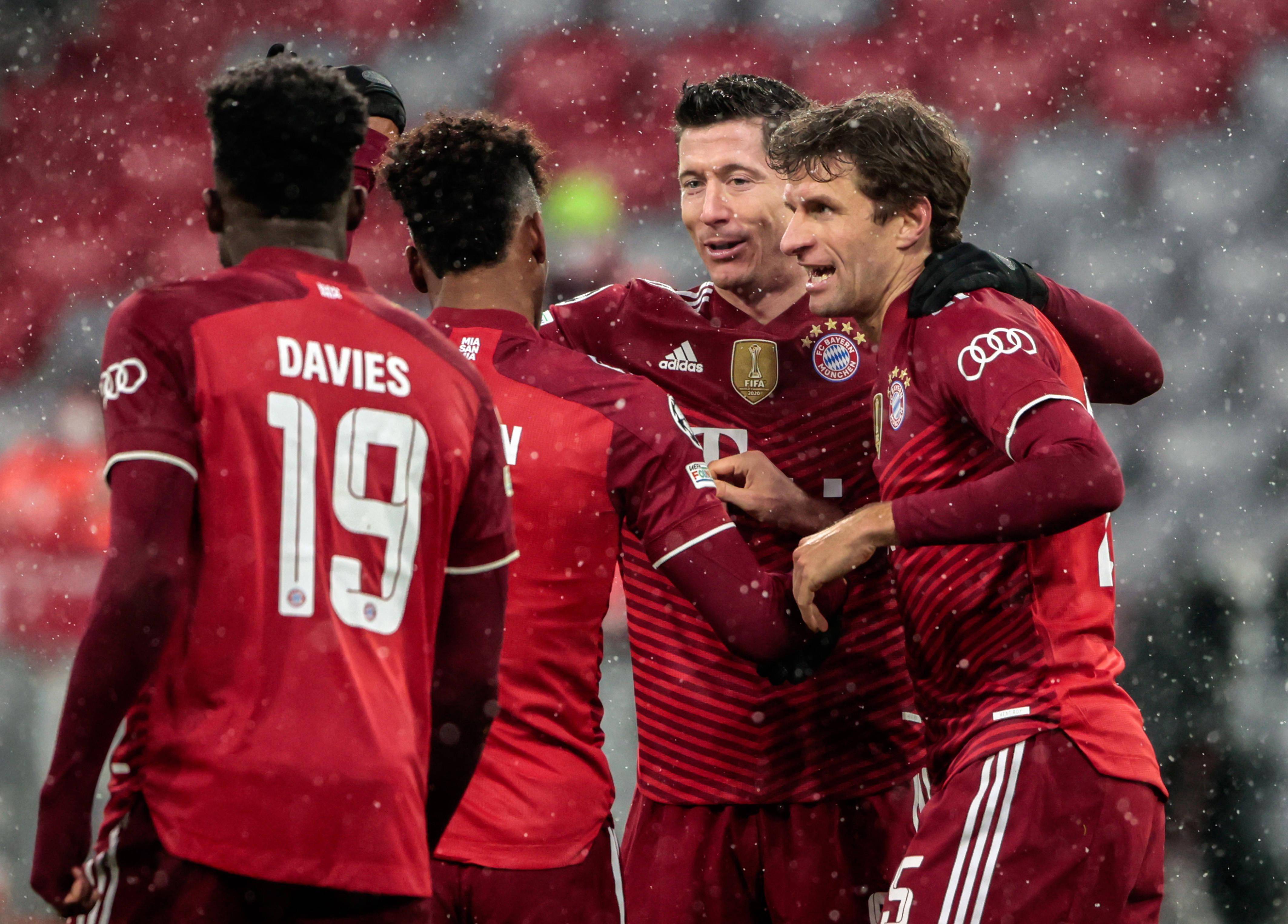 关于巴黎客场胜拜仁，小组头名一锤定音的信息