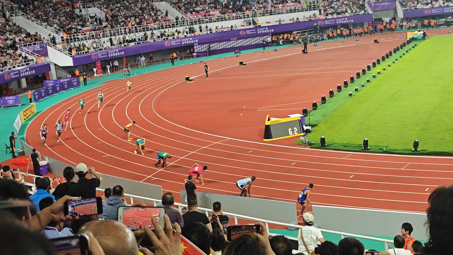 PSG横扫RNG,Faker团战一打五2025世界赛2:0(广州) PSG横扫RNG,Faker团战一打五2025世界赛2:0(广州)