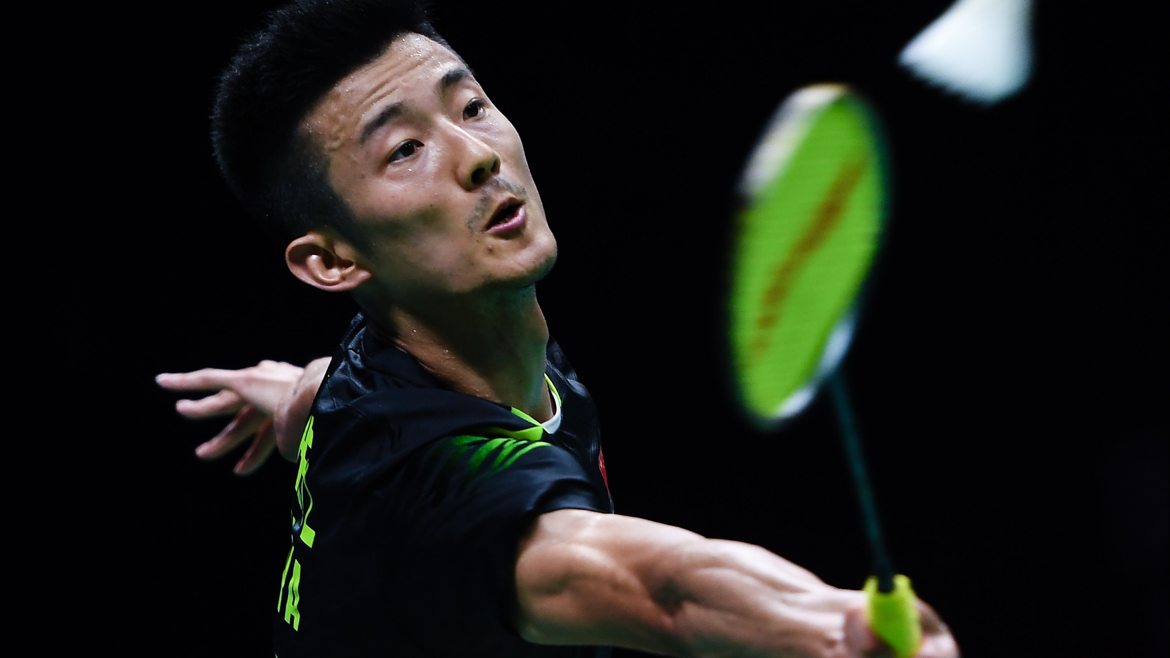 包含英格兰羽毛球队逆转马来西亚羽毛球队，谌龙统治全场的词条