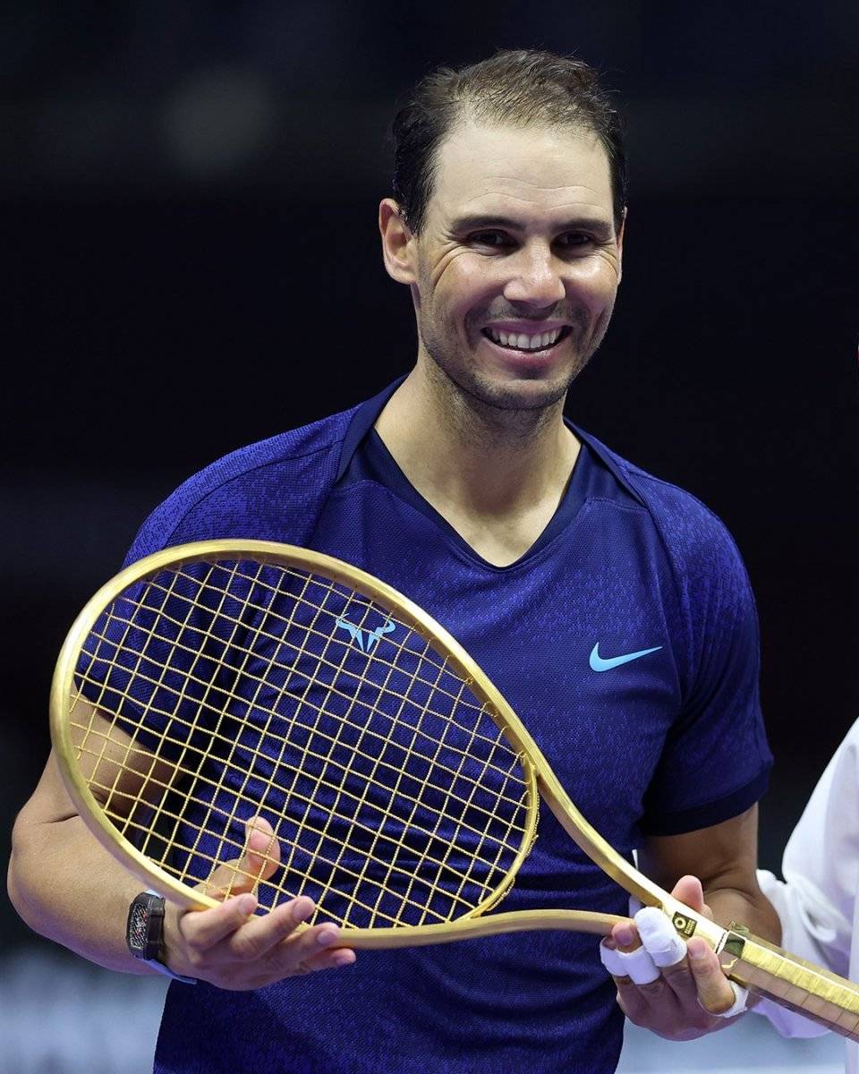 西班牙网球队险胜美国网球队,纳达尔统治全场的简单介绍 西班牙网球队险胜美国网球队,纳达尔统治全场的简单介绍