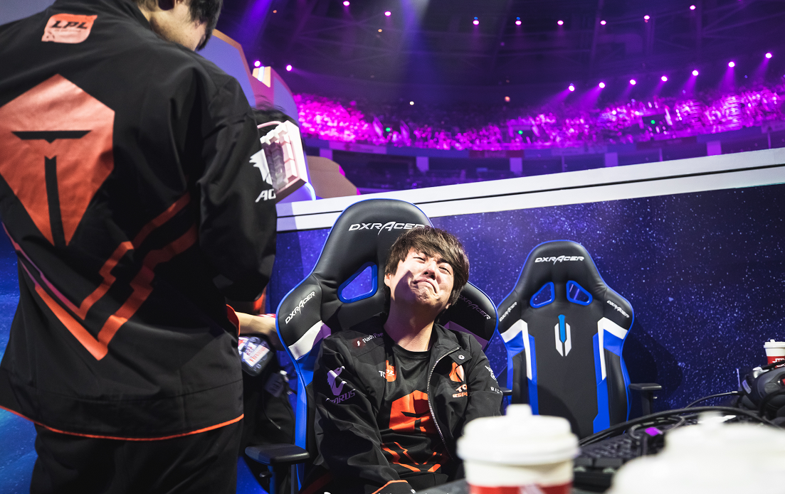 EG爆冷IG，Deft高光表现的简单介绍