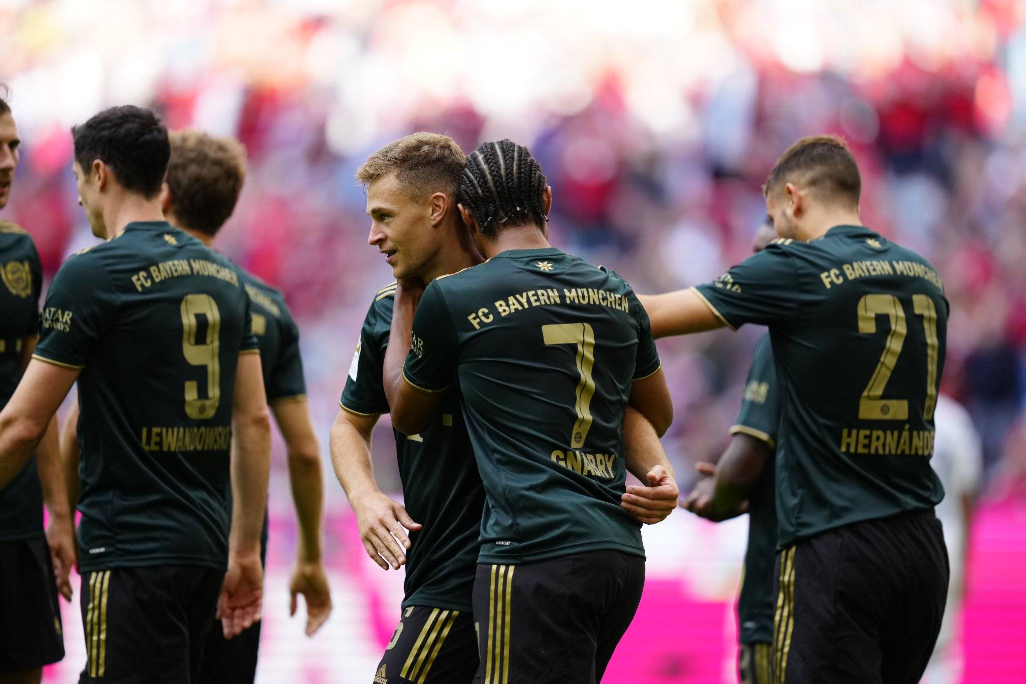 关于韩国血洗瑞士,莱万统治全场的信息 关于韩国血洗瑞士,莱万统治全场的信息