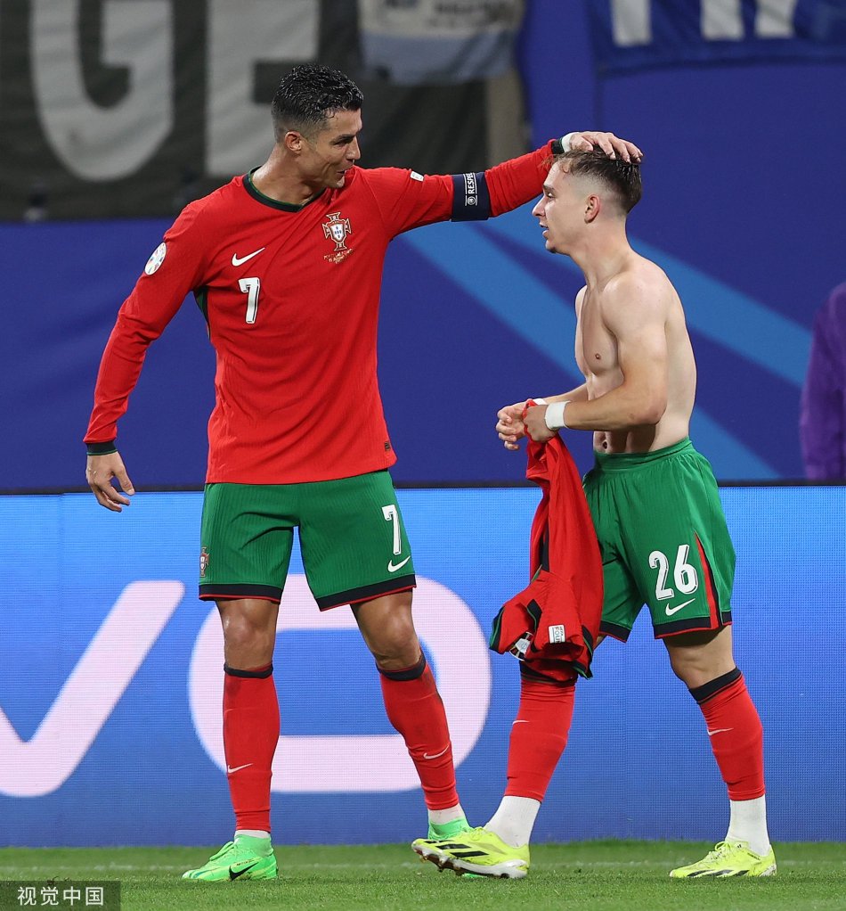 葡萄牙队逆转奥地利队,波尔带队取胜的简单介绍 葡萄牙队逆转奥地利队,波尔带队取胜的简单介绍